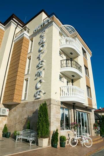 Фото Отель Family Hotel Provence г. Ахелой 1