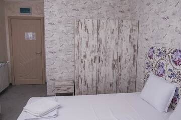 Фото номера Двухместный номер Делюкс с 1 кроватью Отель Family Hotel Provence г. Ахелой 4